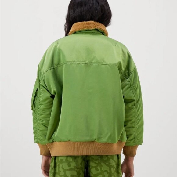 Nike Air Jordan Renegade Women's Jacket - Picture 10 of 16